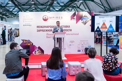 Moscow's Premier International Real Estate Show MPIRES 2020 / bahar. Fotoğraflar 19