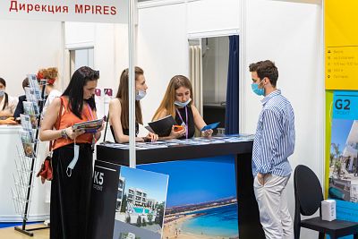 Moscow's Premier International Real Estate Show MPIRES 2021 / summer. Photo 3