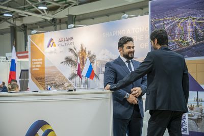Moscow's Premier International Real Estate Show MPIRES 2023 / Herbst. Fotografie 39