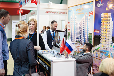 Moscow's Premier International Real Estate Show MPIRES 2018 / Frühling. Fotografie 41